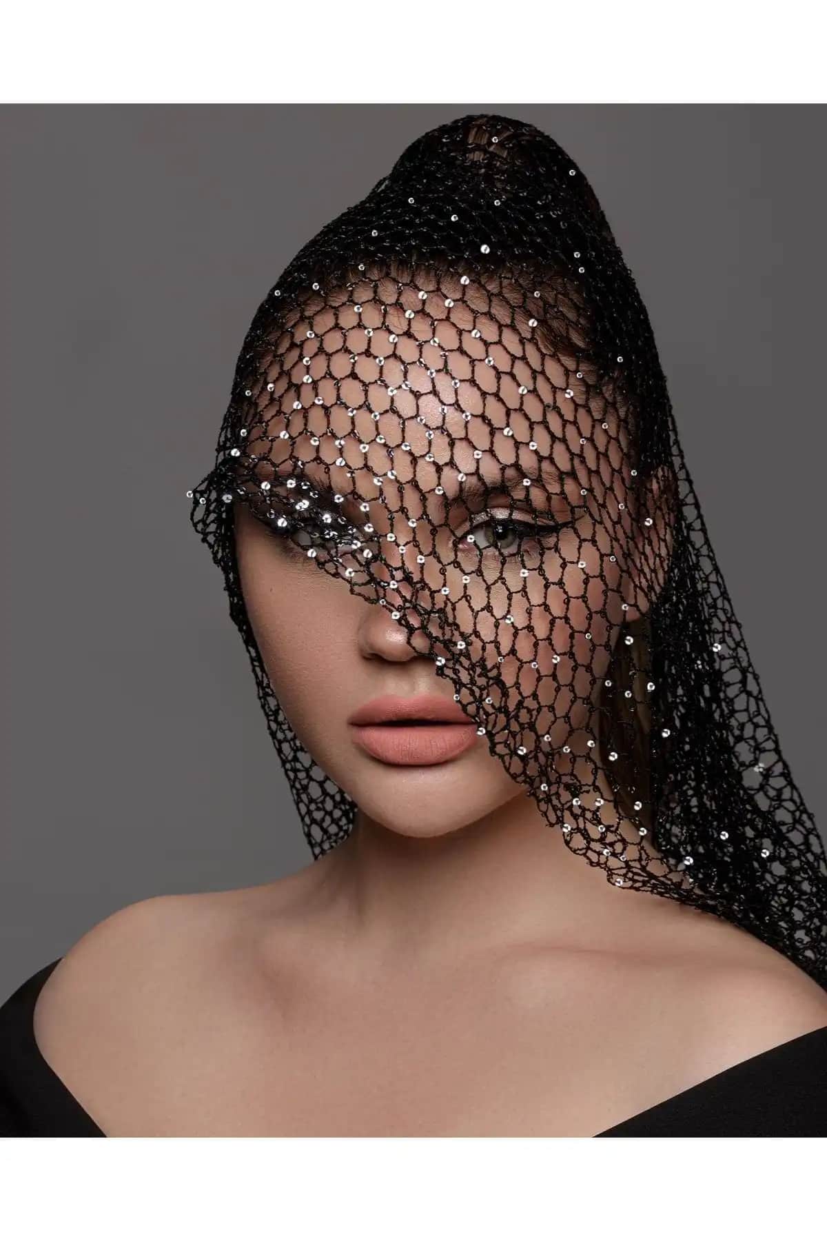 2025'te S'GLAM Likit Ruj ile Dudaklarınızda Canlı ve Modern Dokunuş