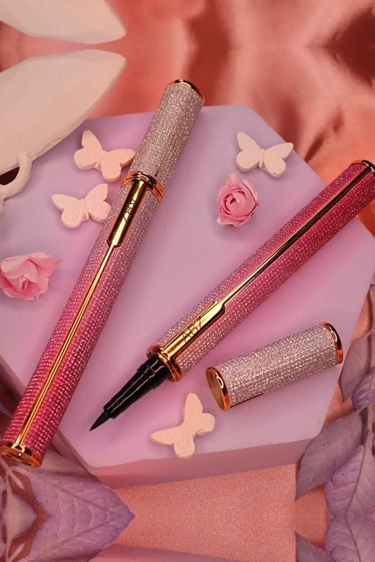 Tikatti Ultra İnce Suya Dayanıklı Kalem Eyeliner ile Mükemmel Göz Makyajı Yapın