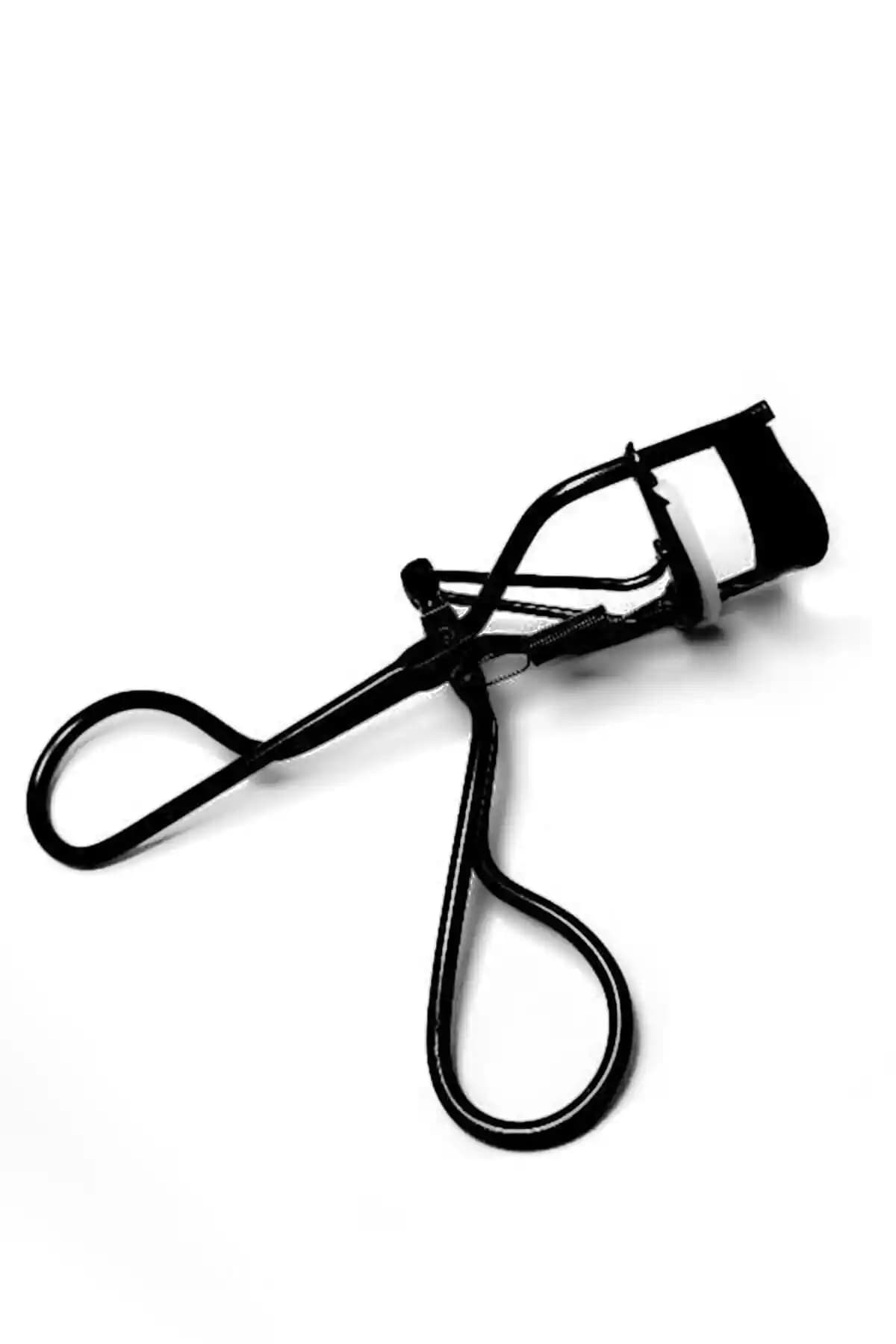 XP Studio Kirpik Kıvırıcı ve Eyelash Curler ile Doğal ve Çekici Gözler Yaratın