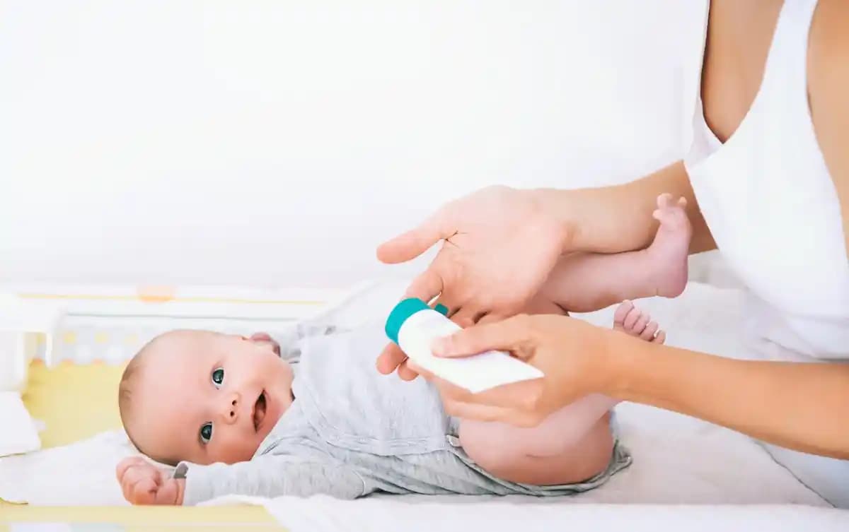 Bebeklerde Pişik Nasıl Geçer En Etkili Yöntemler ve Koruyucu Tavsiyeler