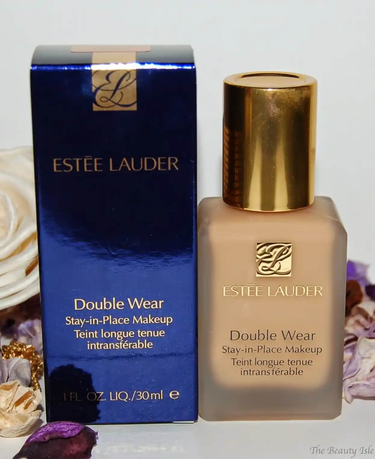 Estée Lauder Fondötenleri: Cilt Tipine Uygun Seçenekler ve Kullanım İpuçları