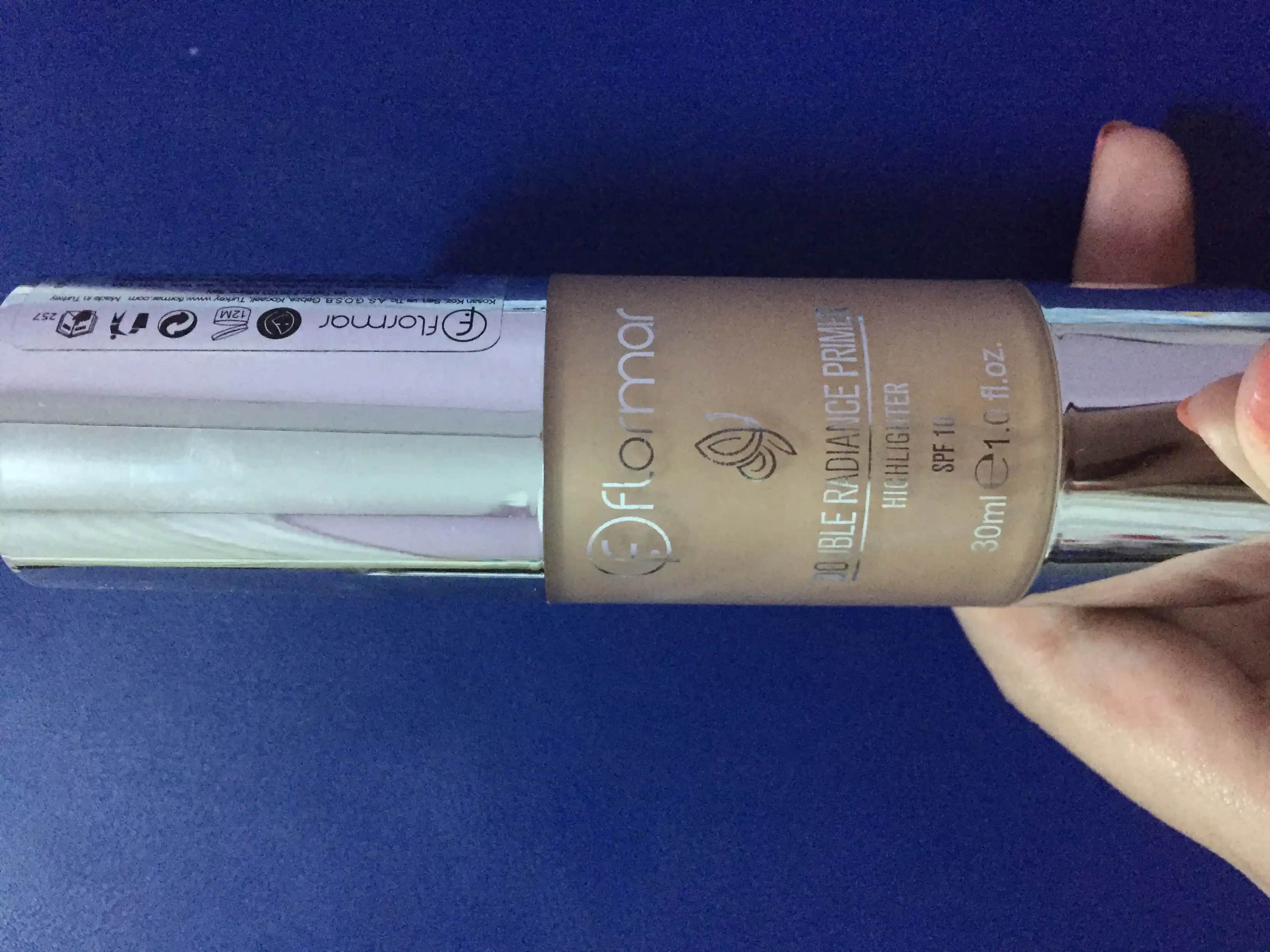 Flormar Aydınlatıcı Bazlar: Makyajda Parlaklık ve Kalıcılık Sağlayan Seçenekler