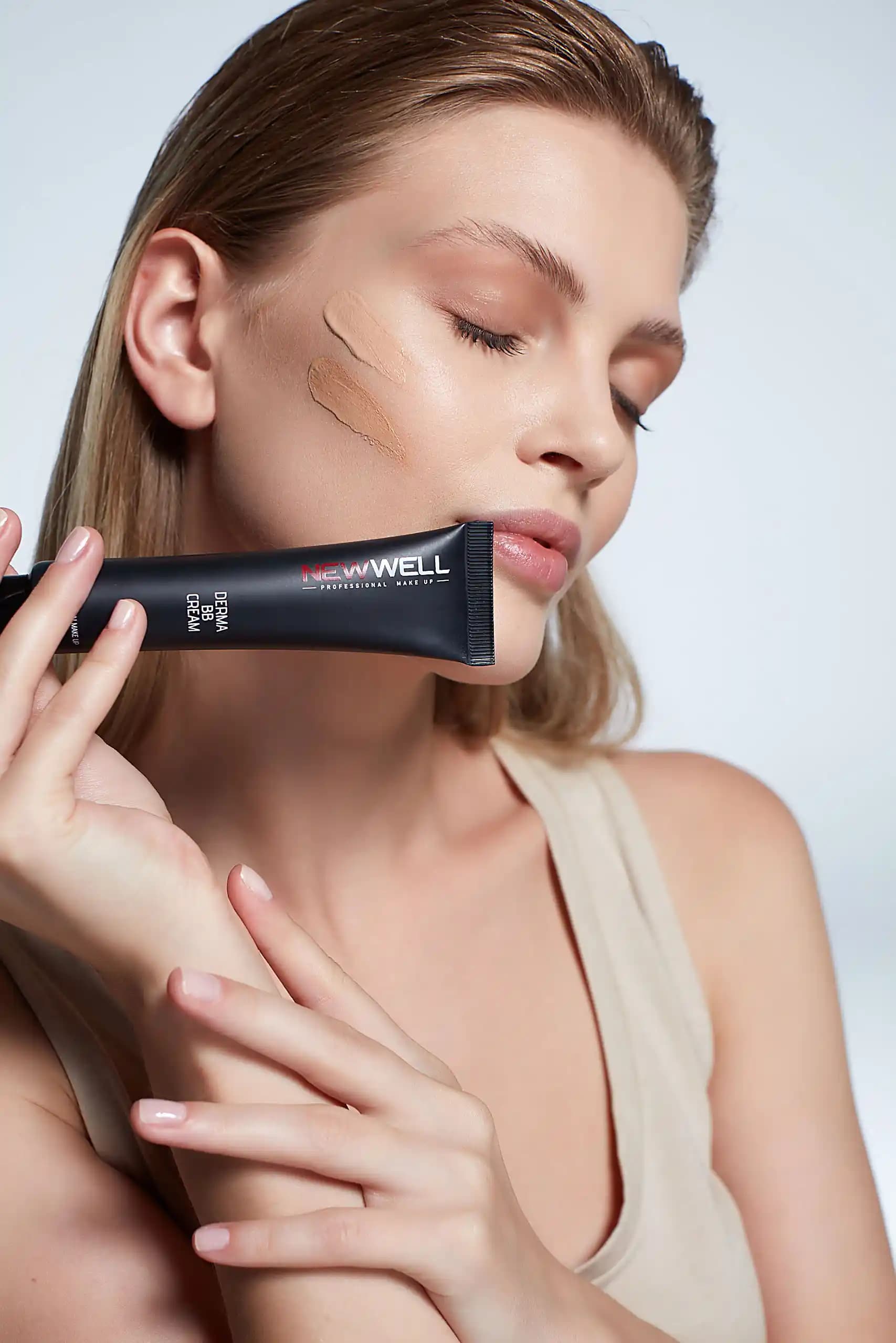 Işıltılı Bir Cilt İçin En İyi BB Krem Seçenekleri ve Kullanım Tavsiyeleri