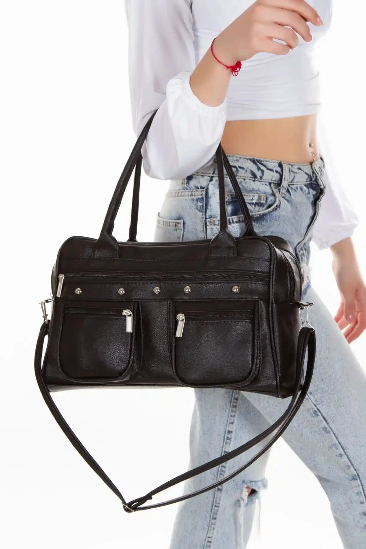 Loop Design Kozmetik Çantaları: Şıklık ve İşlevselliğin Modern Buluşması