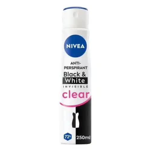 Nivea Black & White Serisi: Kıyafetleri Koruyan ve Uzun Süre Etkili Deodorantlar
