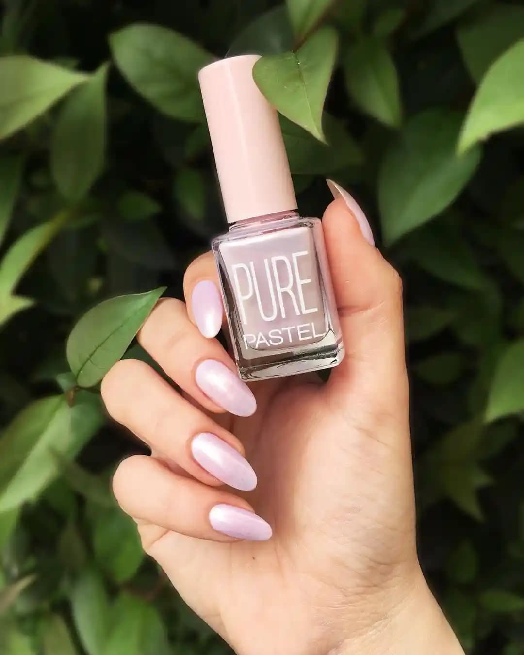 Pastel 611 Oje: Doğal ve Şık Bir Görünüm İçin Kaliteli ve Kalıcı Renk Seçeneği