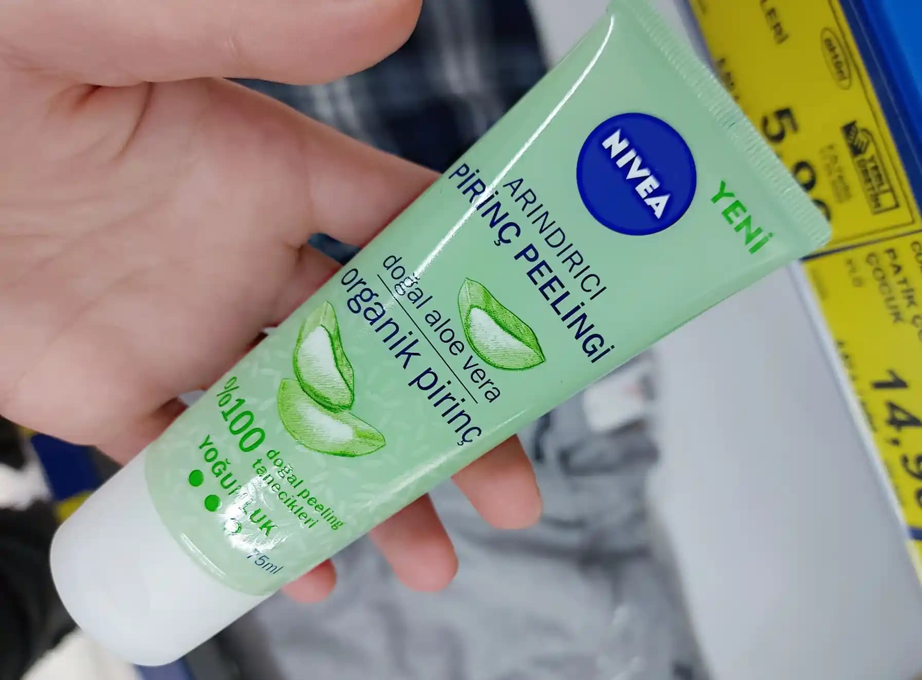 Pirinç Peelingi: Doğal ve Etkili Cilt Yenileme Yöntemleri ve Faydaları