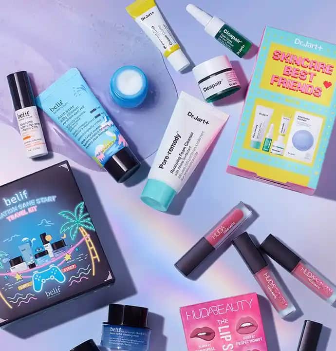 Seyahat Boy Kozmetik Ürünleri: Taşınabilirlik ve Şıklık İçin En İyi Seçenekler