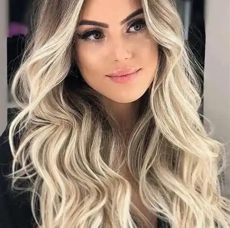 2025 Yılında En Trend Saç Boyası Renkleri ve Modelleri Hakkında Kapsamlı Rehber