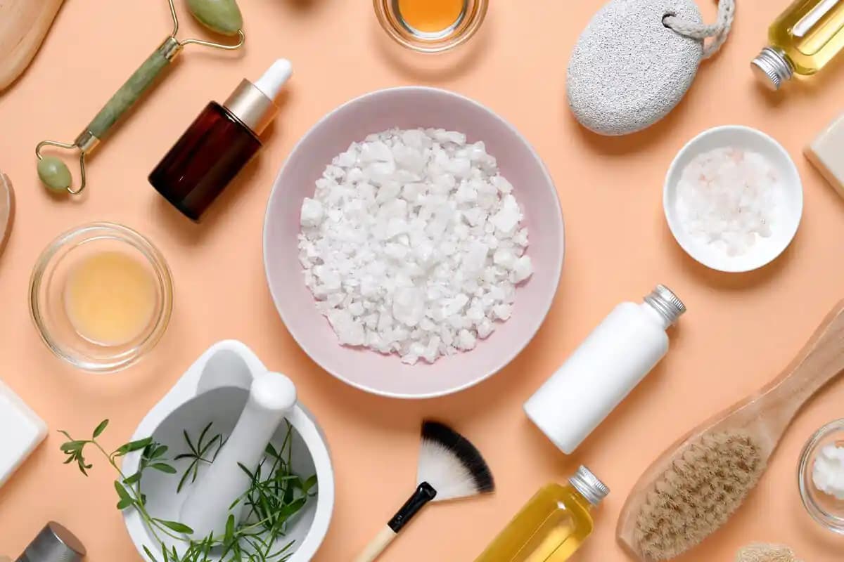 2025'te Son Kullanma Tarihi Geçmiş Cilt Ürünleriyle Cilt Sağlığınızı Tehlikeye G