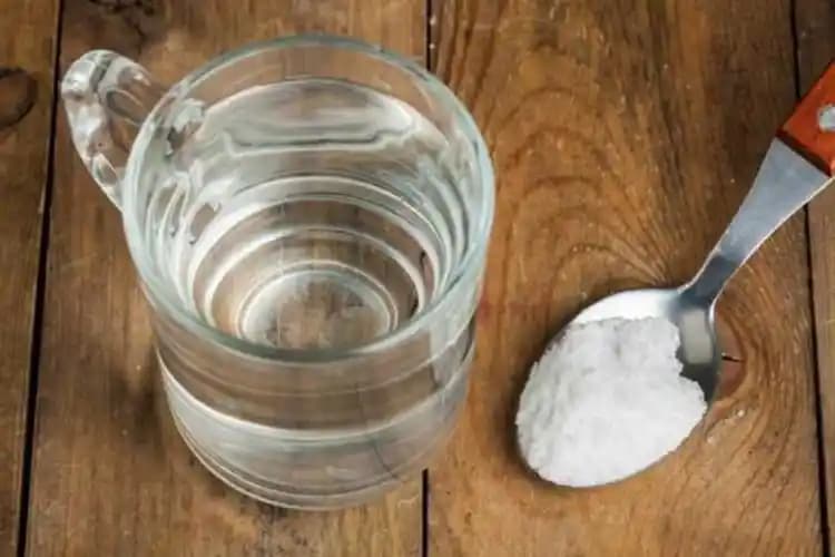 2025'te Tuzlu Suyla Saç Bakımının 5 Şaşırtıcı Faydası ve Püf Noktaları