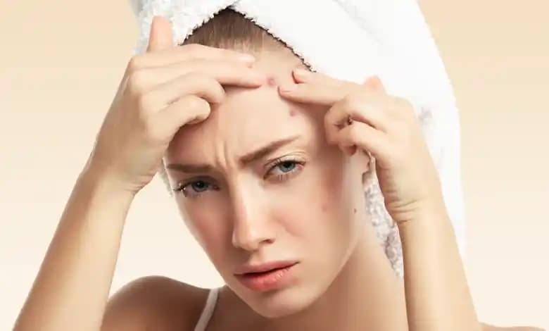 Vücutta Sebum Üretimini Kontrol Altına Almanın Etkili Yolları ve Cilt Sağlığı İpuçları