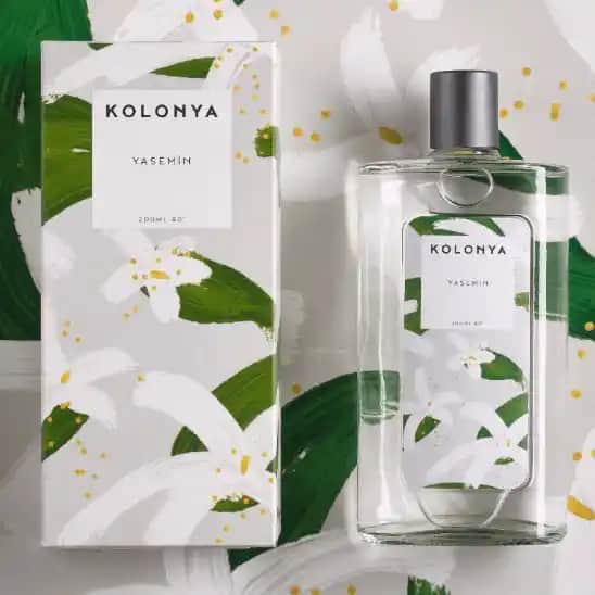 Yasemin Kolonyası: Zarif ve Ferahlatıcı Kokuların Güncel Kullanım Yöntemleri