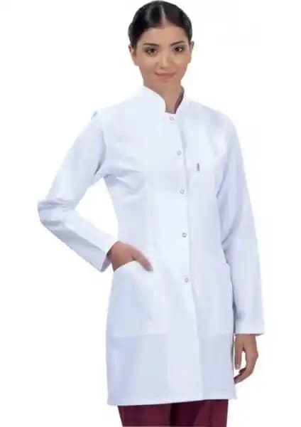 İbamed ve Mete Ilgın Kadın Önlükleri Karşılaştırması Sağlık ve Eğitim Sektörleri İçin