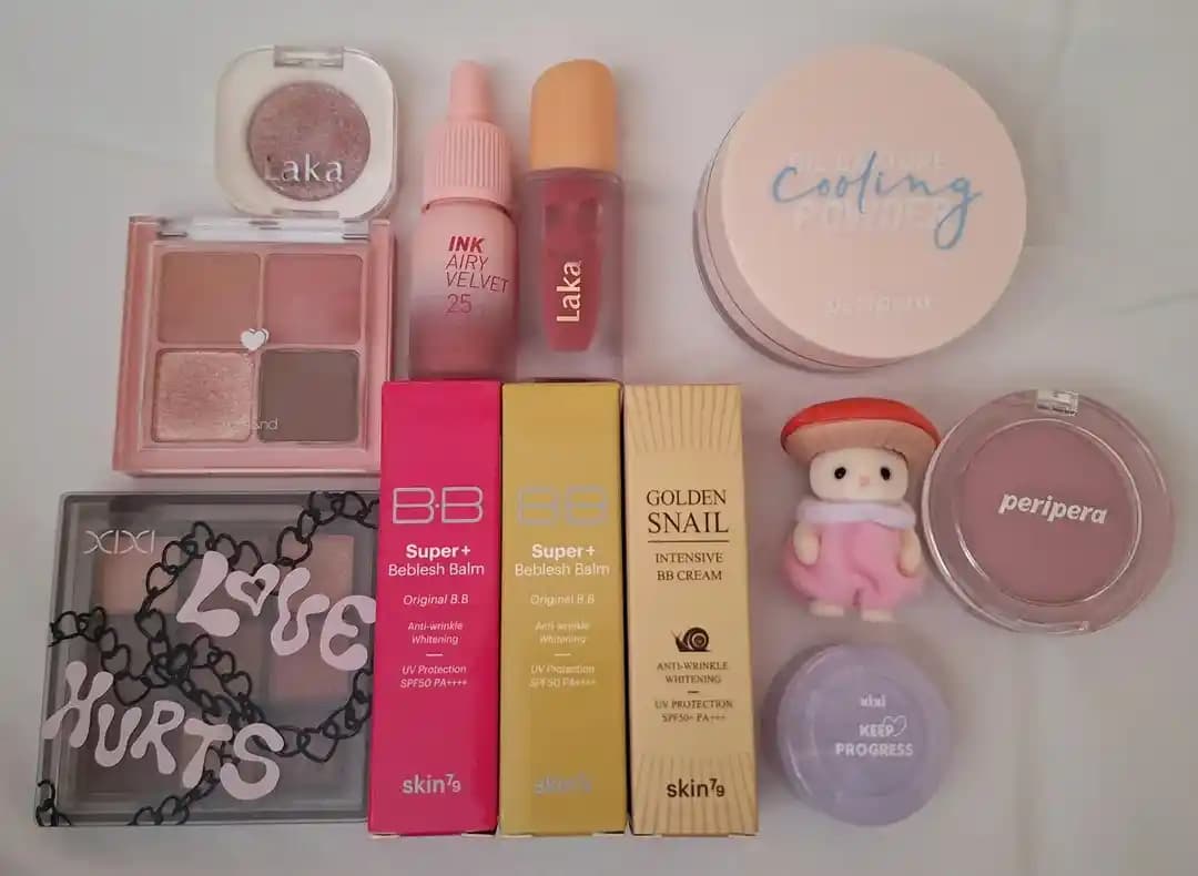 Kore Makyaj Ürünleri: Soğuk Alt Tonlu Ciltlerde Renk Uyumu ve Performans İncelemesi