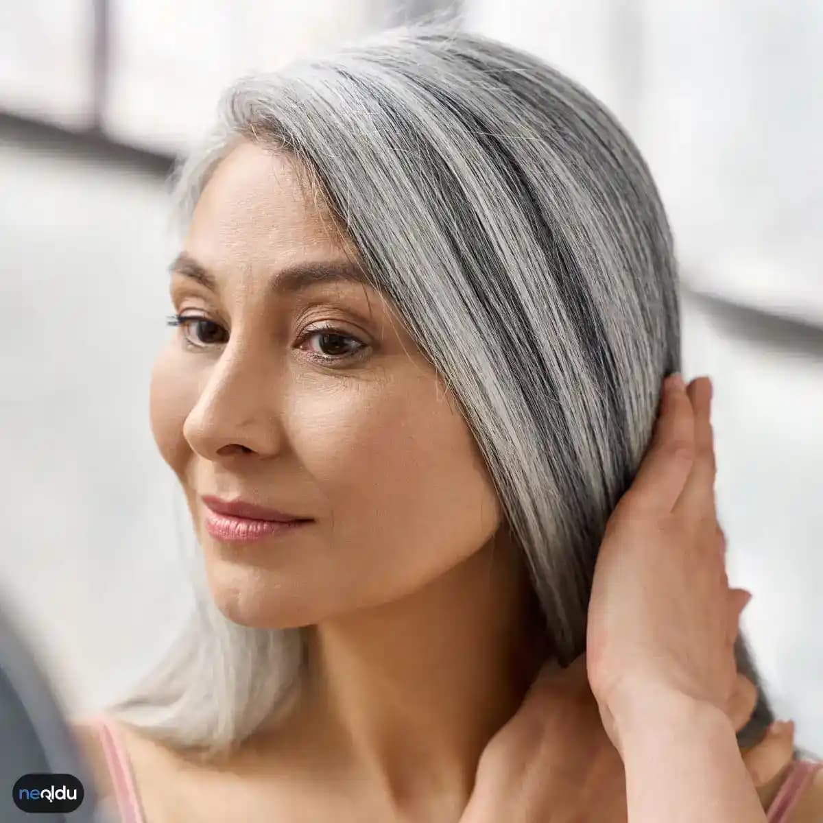 Gri Saçlarla Başa Çıkma Yöntemleri: Boyama Teknikleri ve Bakım Önerileri