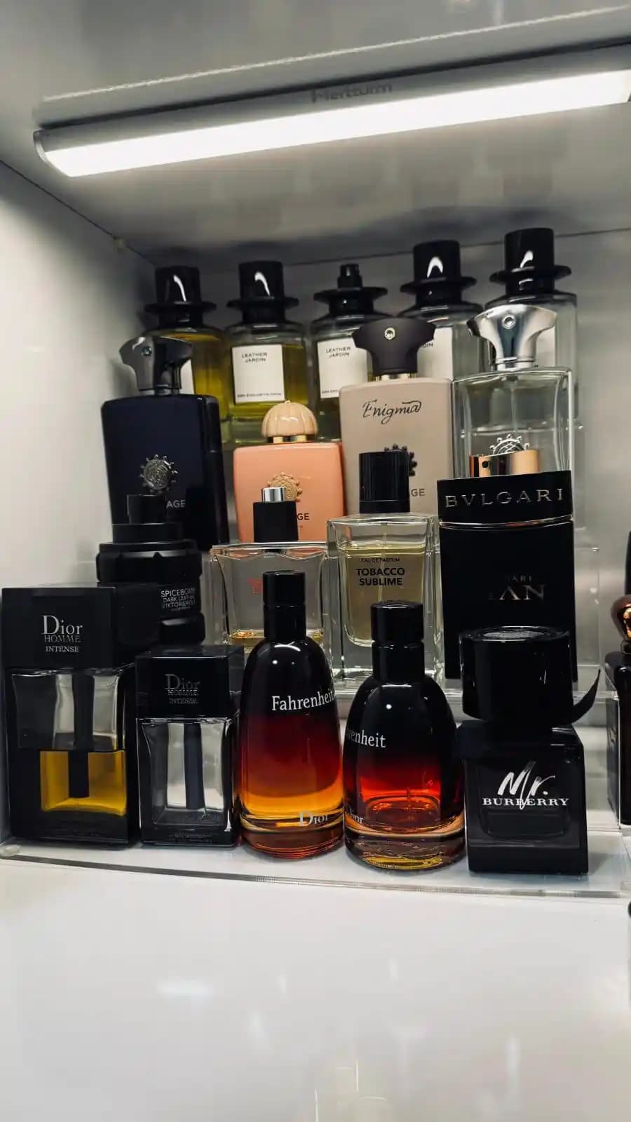 Popüler Erkek Parfümleri İncelemesi: Dior, Bvlgari, Zara ve Amouage Önerileri