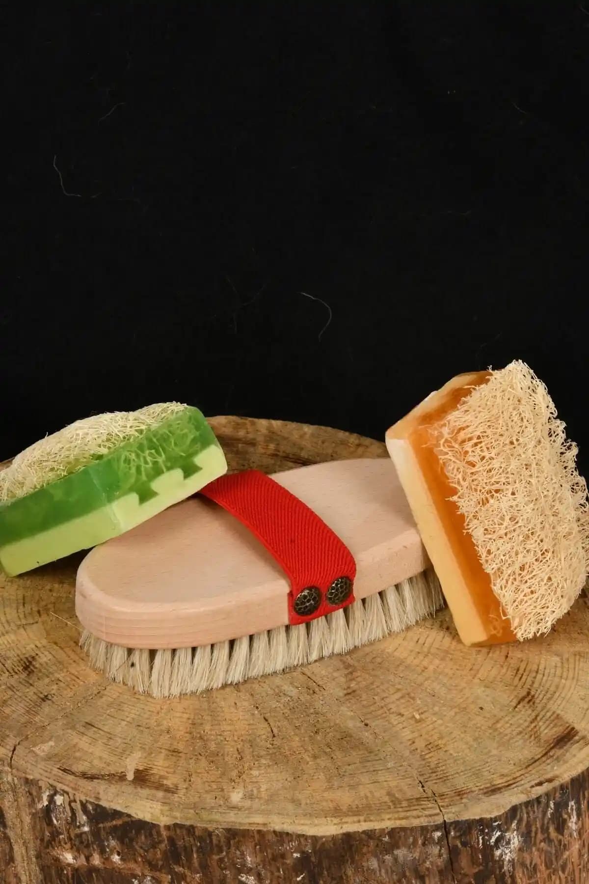 Doğal İçeriklerle Güçlendirilmiş Cilt Bakım Seti ve Faydaları