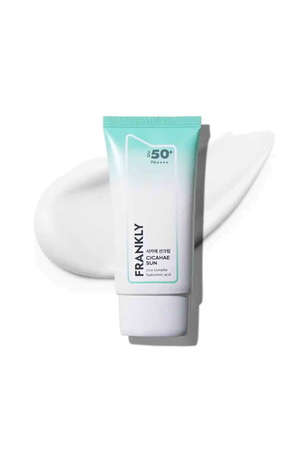 FRANKLY Centella Asiatica İçeren Güneş Kremi SPF50+ PA++++ - Yüksek Koruma ve Nemlendirme