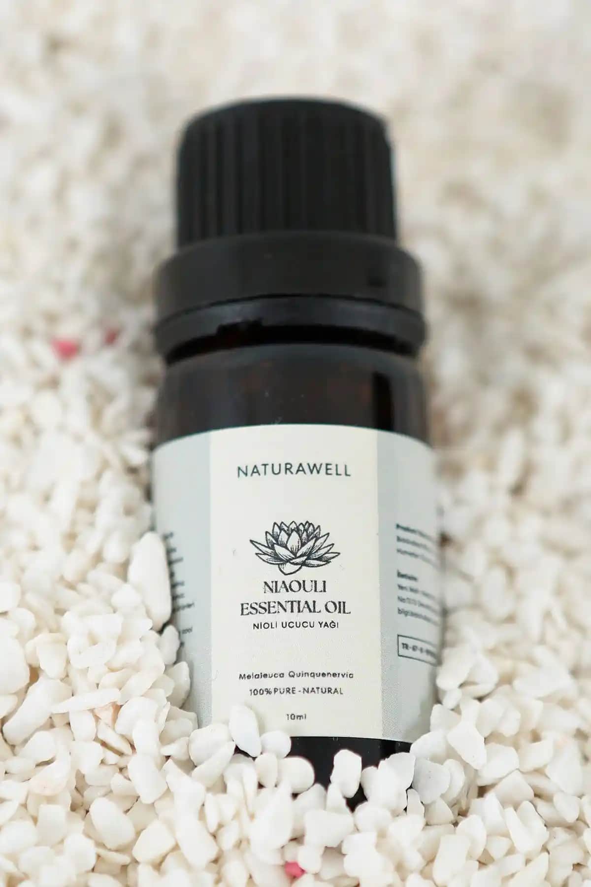 Naturawell Nioli Uçucu Yağı: Çok Yönlü Doğal Aromaterapi ve Temizleyici Ürün