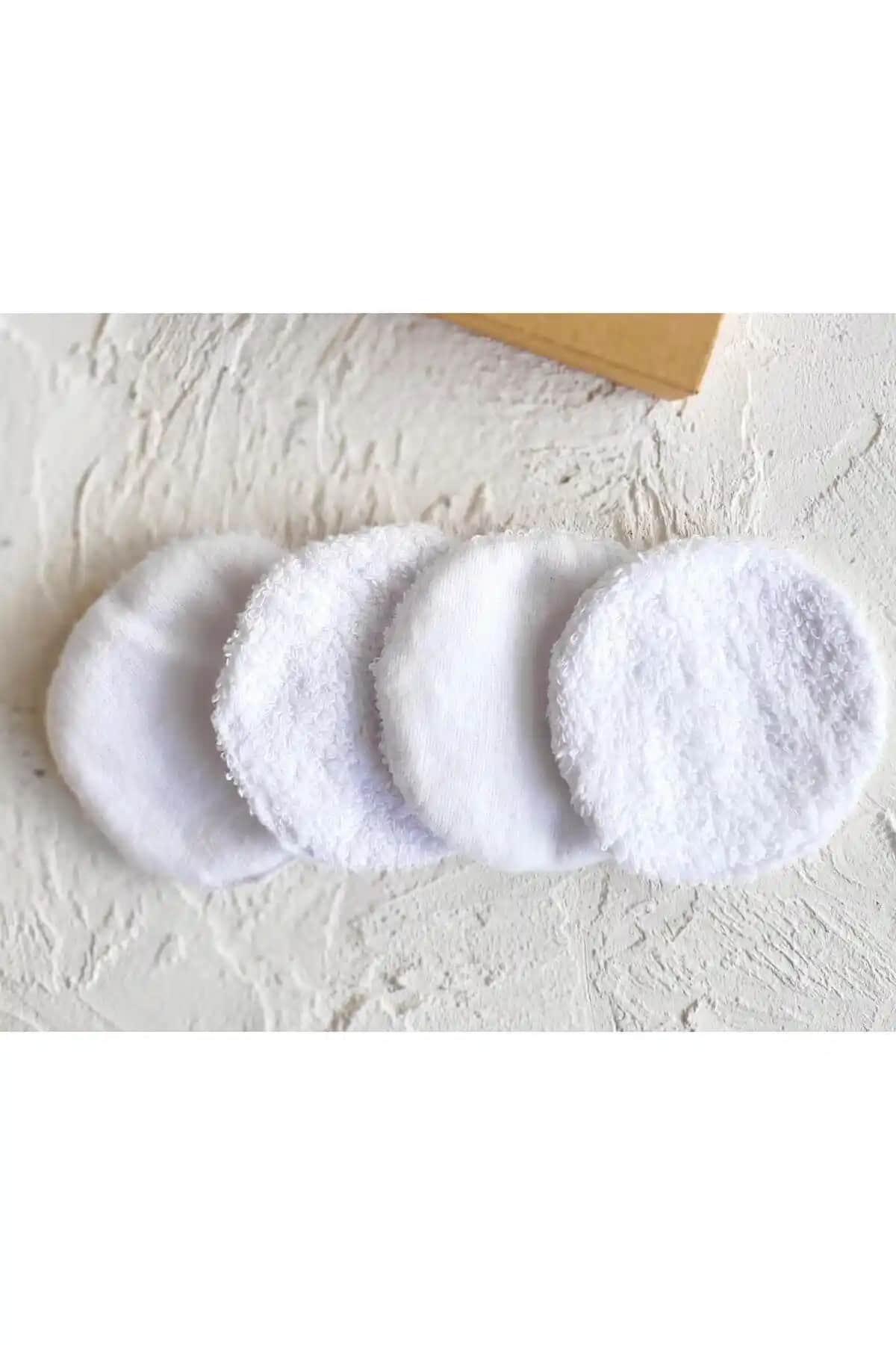 ZEERO Makyaj Temizleme Pedi: Hassas Ciltler İçin Etkili ve Çevre Dostu Temizlik Çözümü