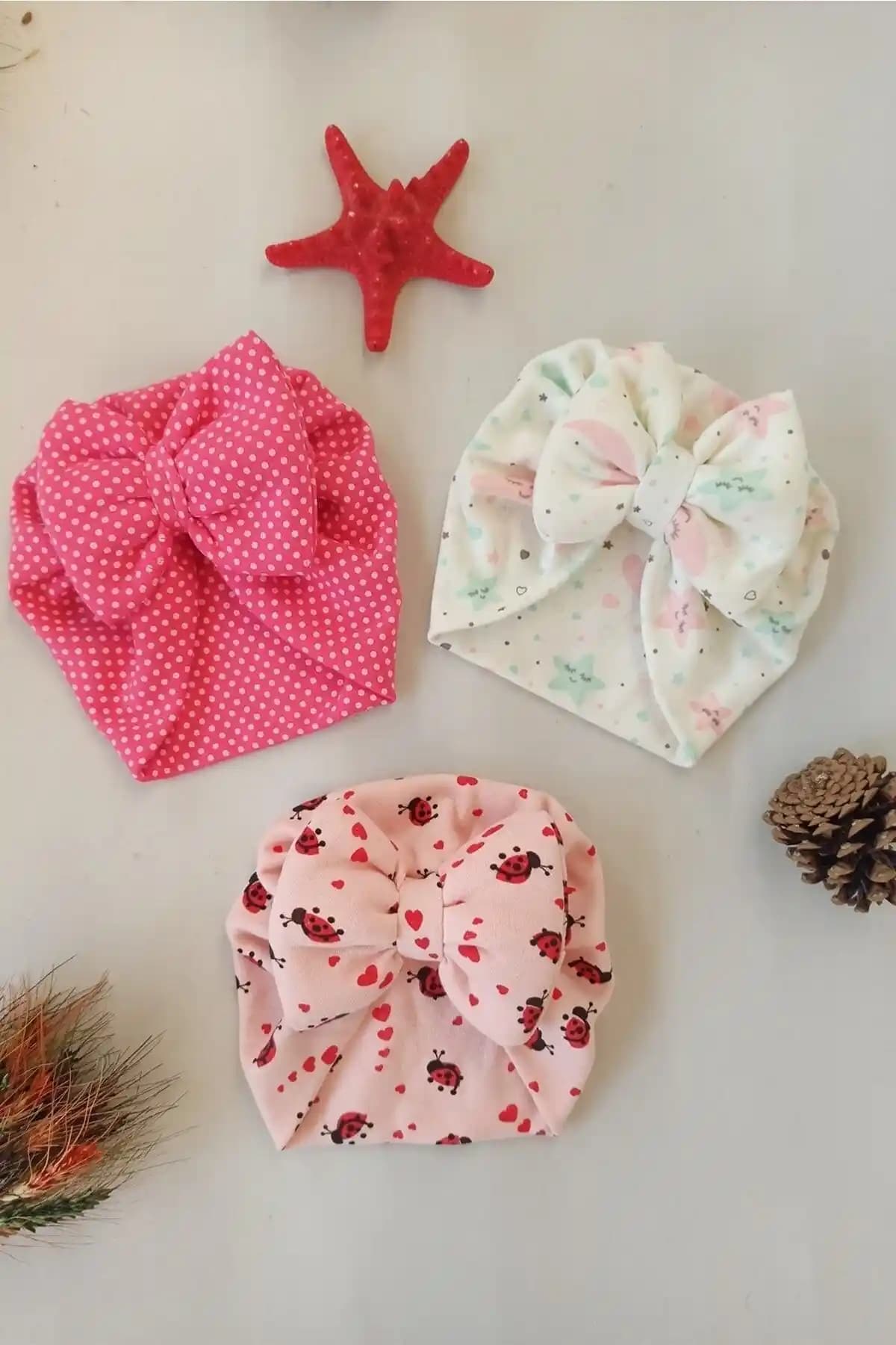 Dubi Baby 3'lü Kız Bebek Bone Bandana Seti Yüksek Kalite ve Şıklık Sunar