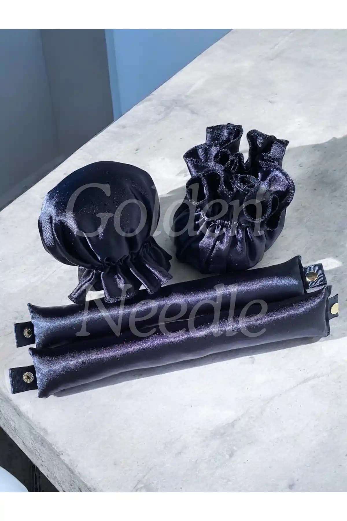 Golden Needle 2'li Boneli Çıtçıtlı Bigudi Sosisi Sağlıklı ve Pratik Saç Şekillendirme Çözümü