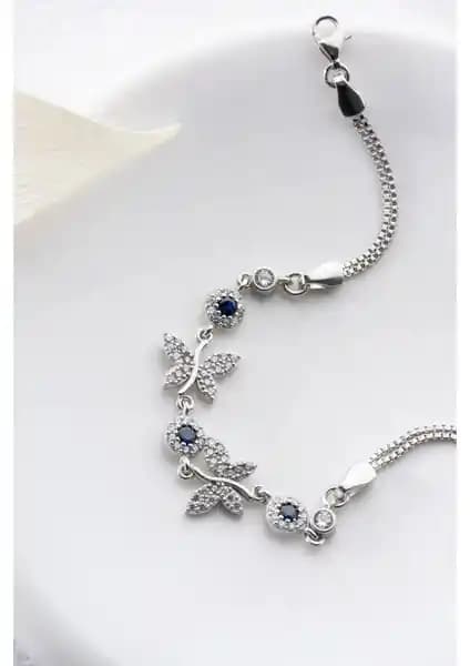 Nereze 925 Ayar Gümsü Çift Kelebek Mavi Taş Detaylı Bileklik İnceleme ve Özellikleri