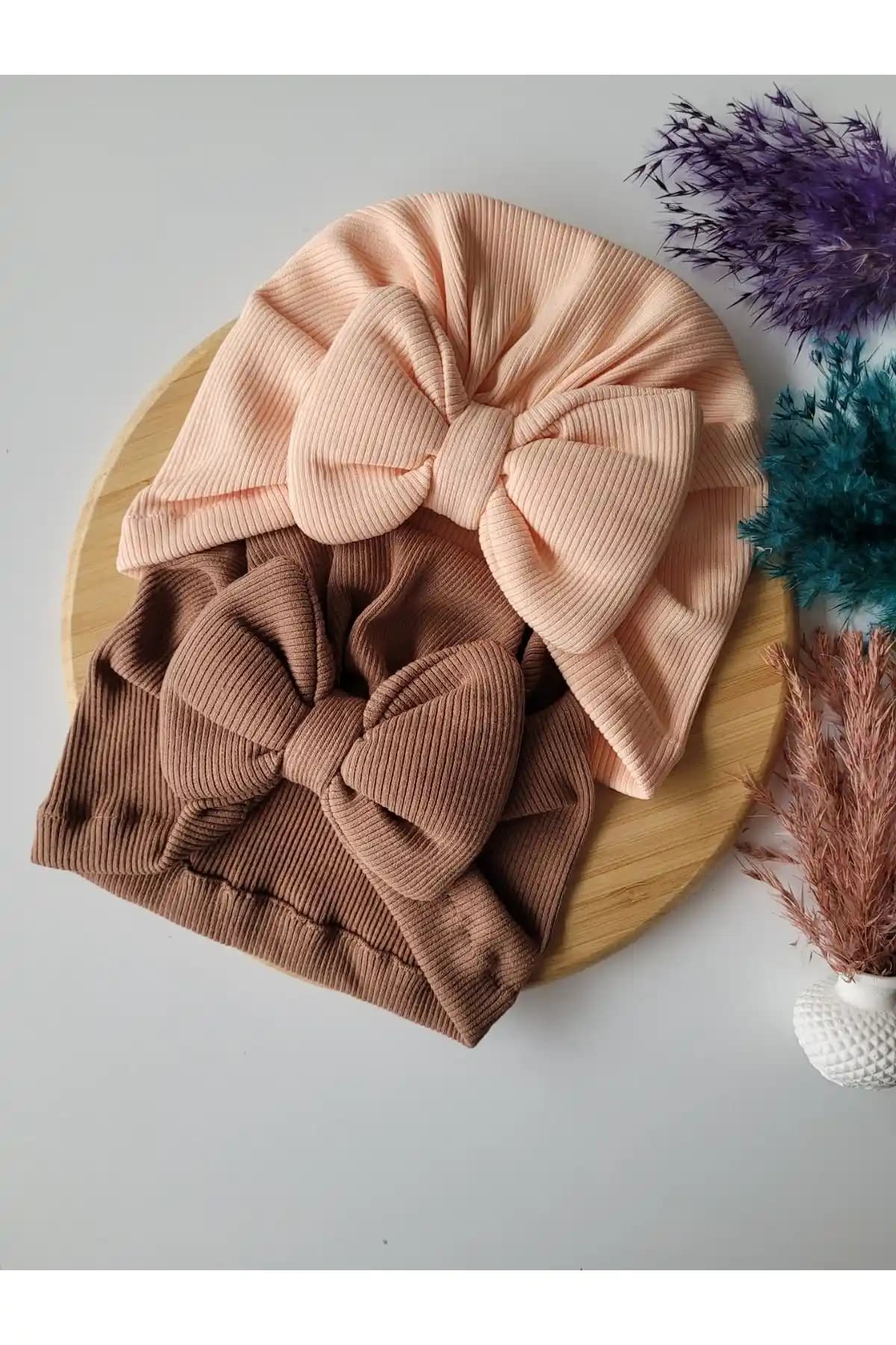 SeherBebeButik Kız Çocuk Renkli Bone 2'li Set: Şıklık ve Konforun Buluşması