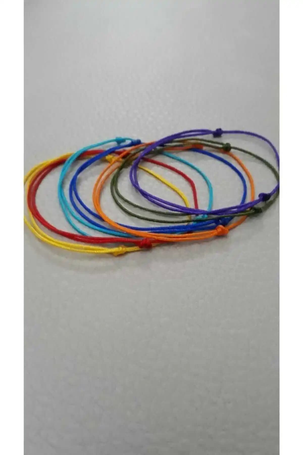 7 Renk Çakra İp Bileklik: Enerji ve Estetiğin Buluşması