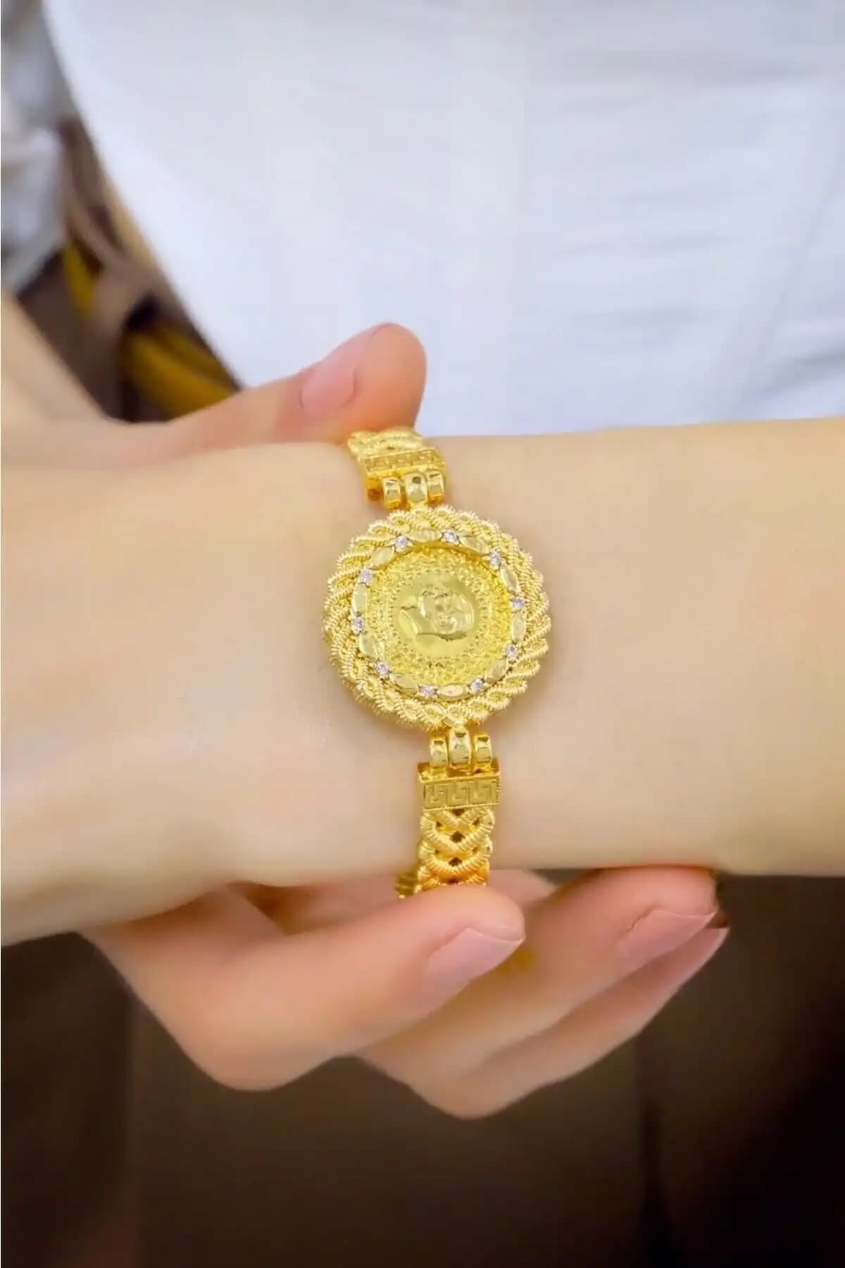 Aytek Gold Çeyrekli Takılar Karşılaştırması: Halat Örgülü Kelepçe ve İpli Bileklik 1