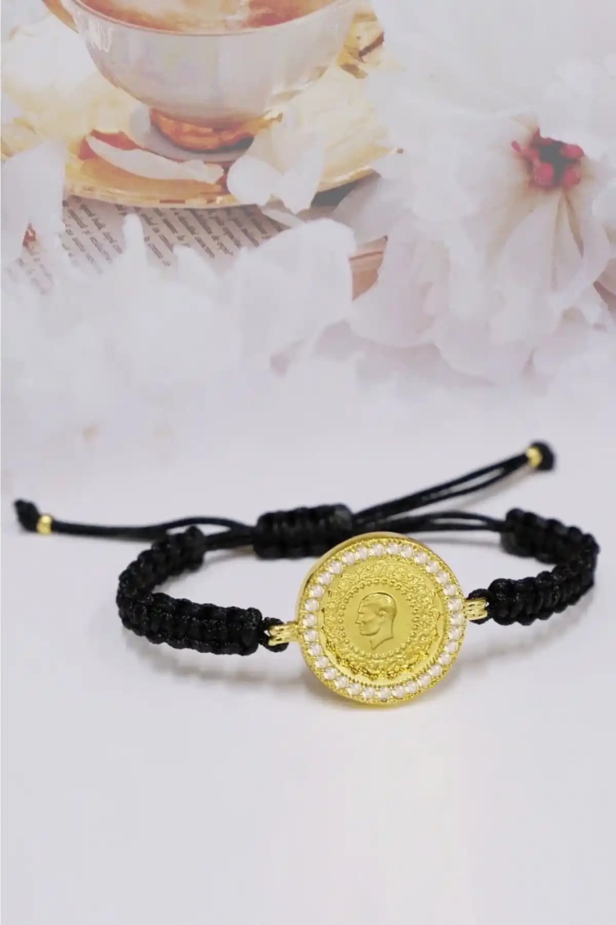 Aytekgold 8 Ayar Altın Kaplama Çerçeveli Bileklik - Zarif ve Dayanıklı Tasarım