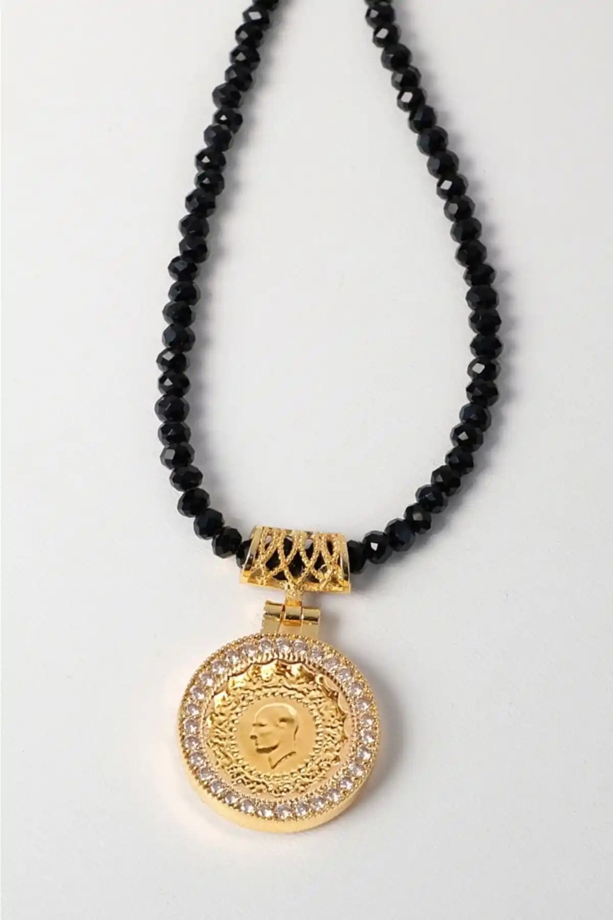 Aytekgold 8 Ayar İpli Çeyrekli Altın Kolye Şık ve Hafif Tasarım