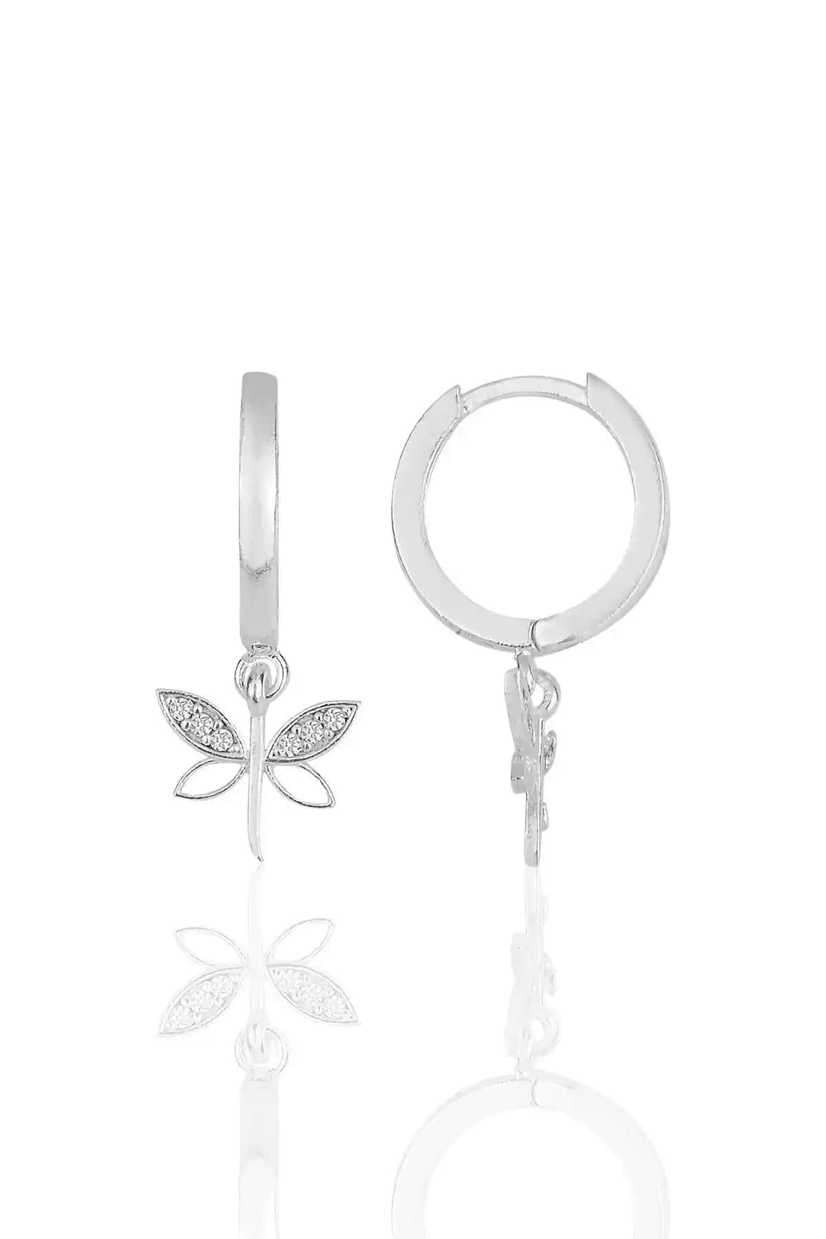 Bilsen Store Kadın Küpe Modelleri: Minimal Tasarım ve Dayanıklı Malzeme Özellikleri