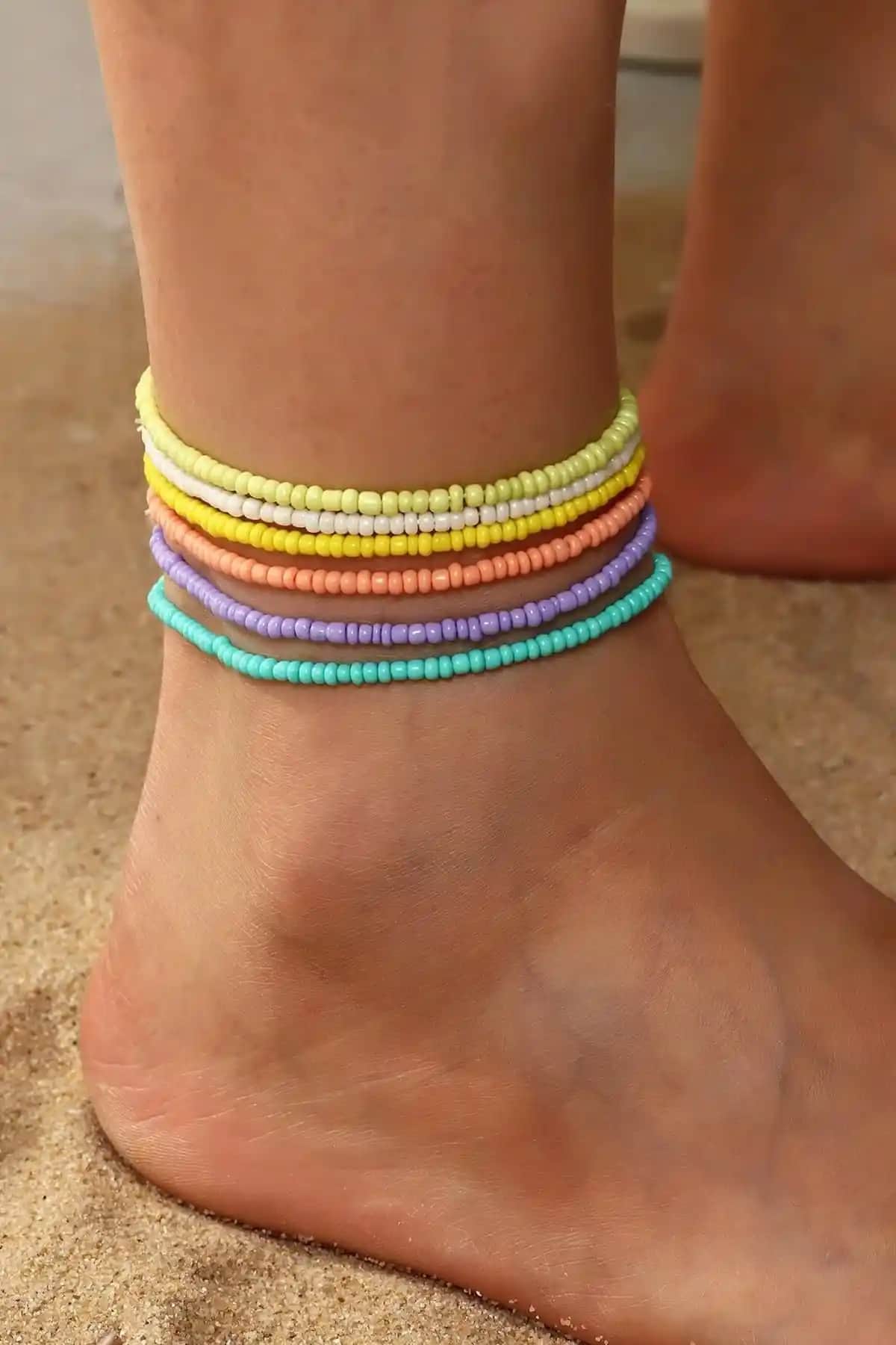 Bohem Tarzını Yansıtan Renkli Boncuk Halhal Seti El Yapımı ve Ayarlanabilir