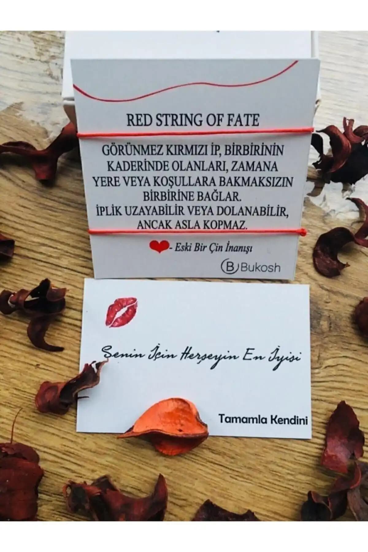Bukosh Red String Kırmızı İp Çift Bileklik: Anlamı ve Özellikleriyle Benzersiz Takı