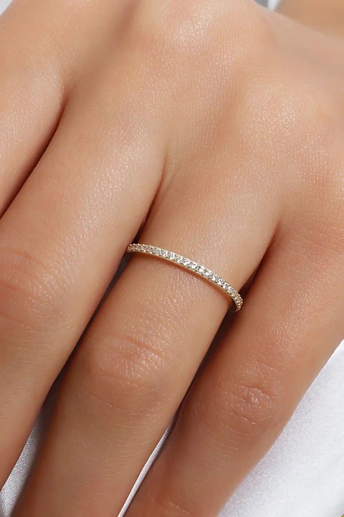 Çgk Çiğdem Gürel Kuyumculuk Yarım Tur Çıtır Altın Yüzük İnce ve Zarif Tasarım