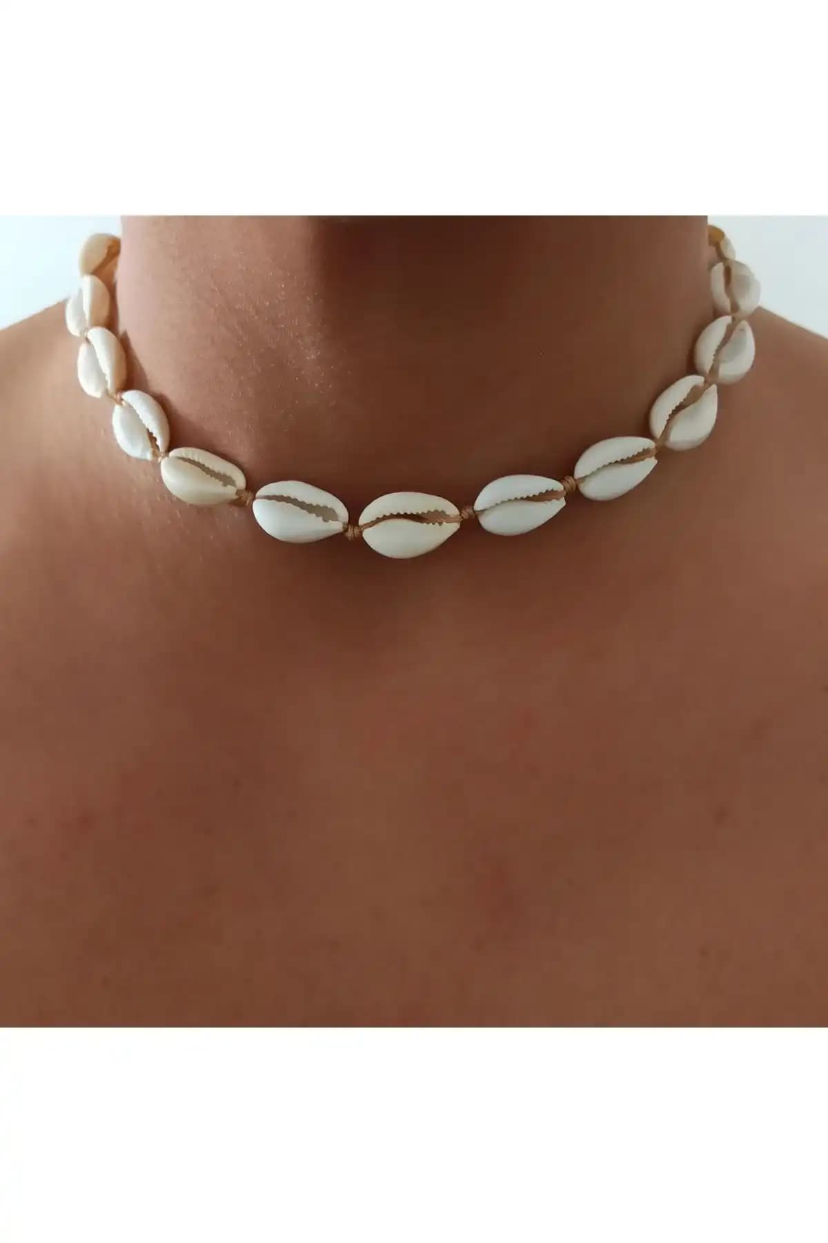 Denizdenal Deniz Kabuğu Choker Tasma Kolye Modern ve Doğal Tarzın Şık Yansıması