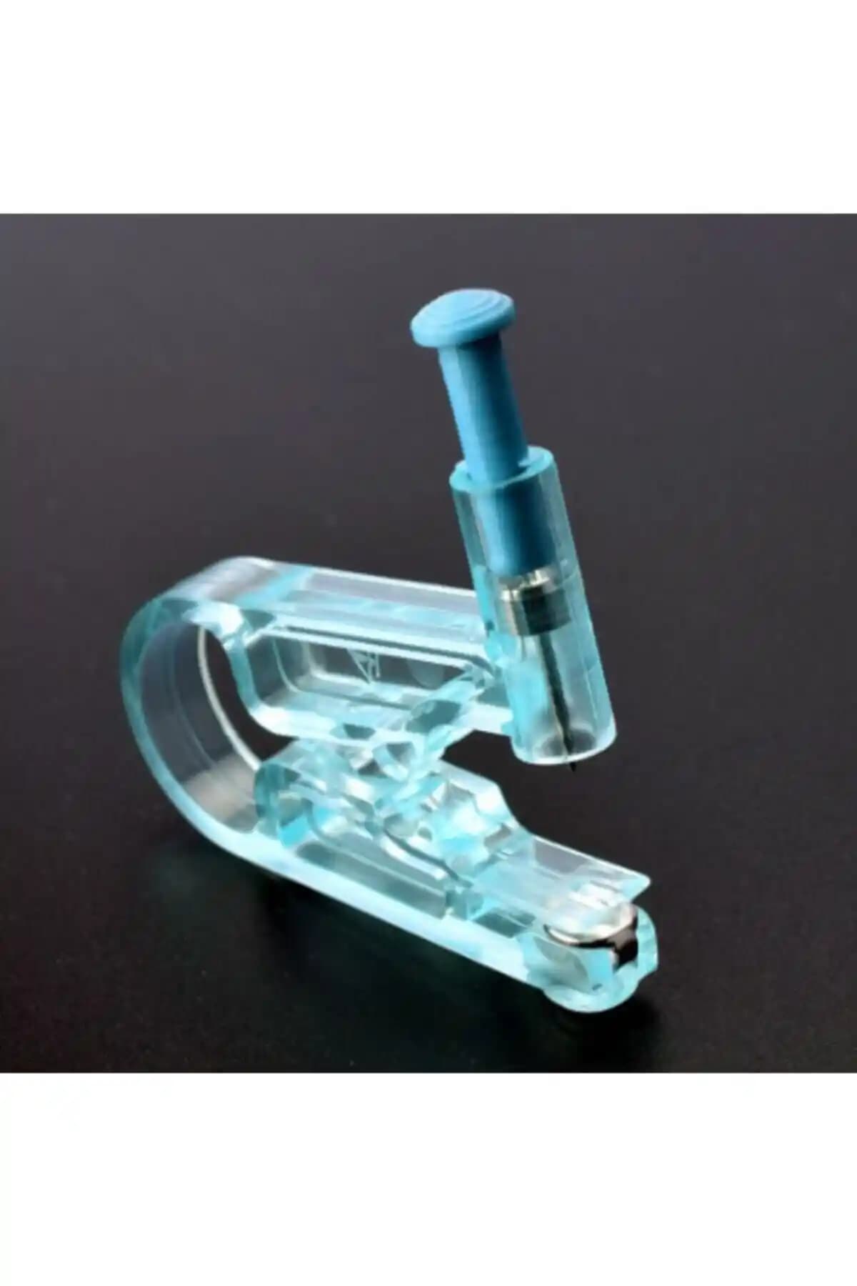 Earpiercing Kulak Delici Küpe Tek Kullanımlık Güvenli ve Estetik Çözüm