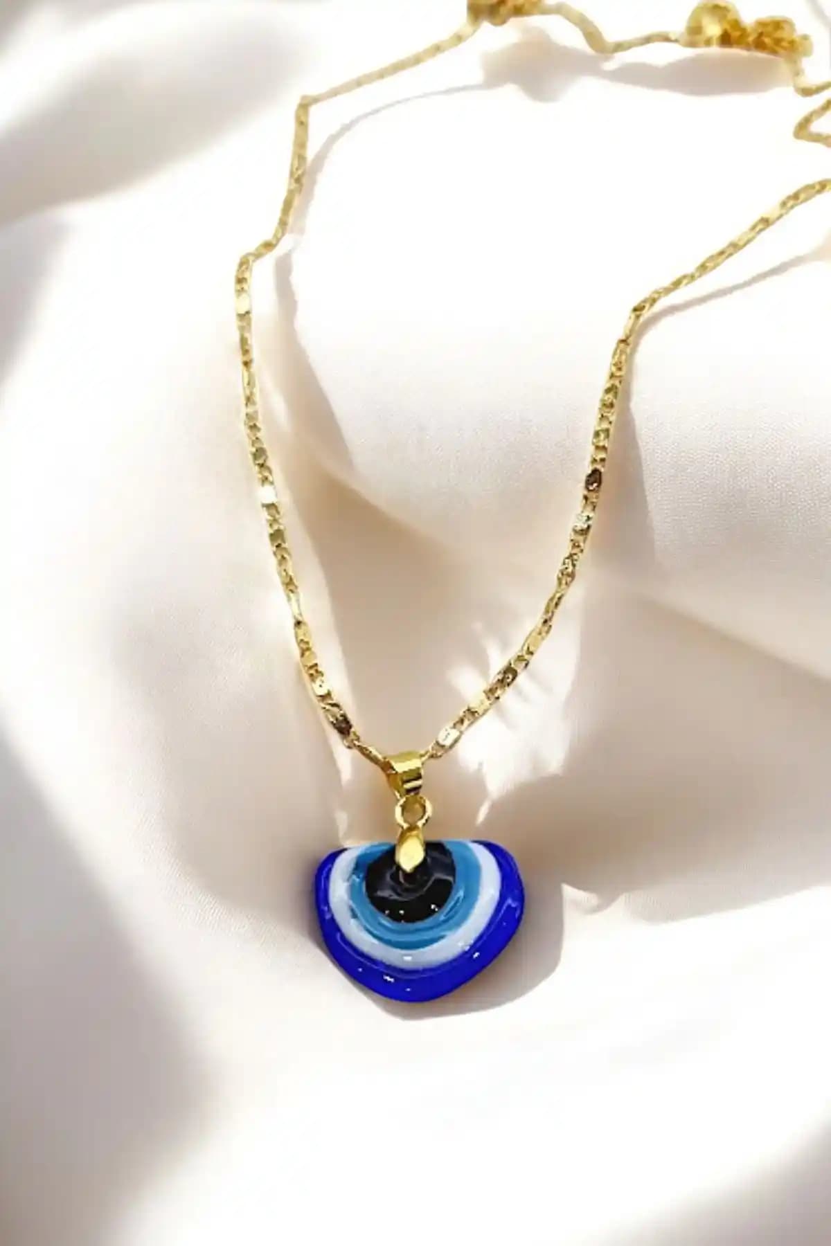 El Yapımı Murano Cam Mavi Renkli Kolye Zarif ve Özgün Tasarım ile Şıklık Yaratır