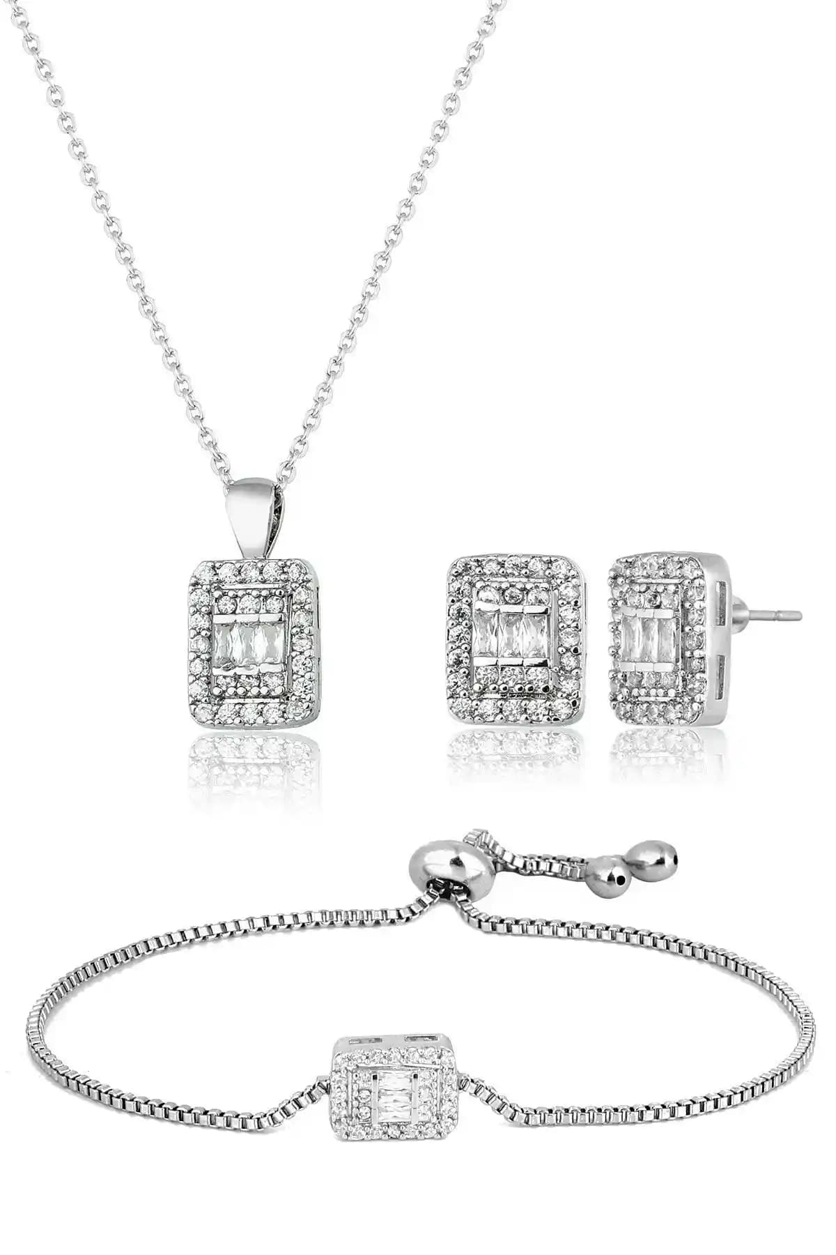 Elika Silver Kadın Takı Seti: Modern ve Zarif Baget Taşlı Aksesuarlar