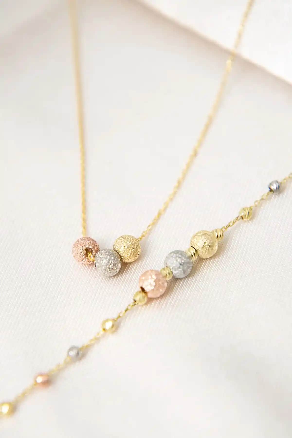 Elika Silver ve Miavi Silver 925 Ayar Gümüş Takı Setleri Karşılaştırması