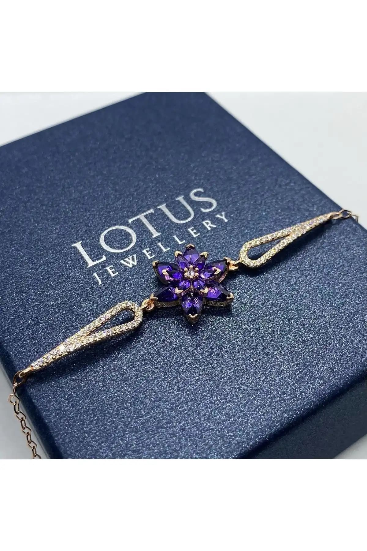 Feays Silver ve LOTUS JW Çiçek Motifli Gümüş Bileklik Karşılaştırması 2