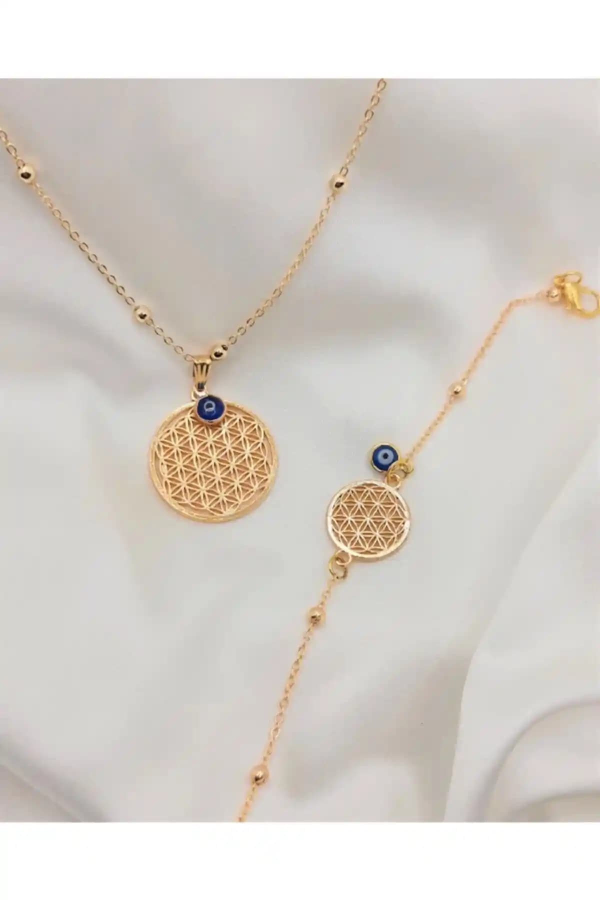 Fiore Yaşam Çiçeği Kolye Bileklik Seti Modern ve Dayanıklı Aksesuar Seçeneği