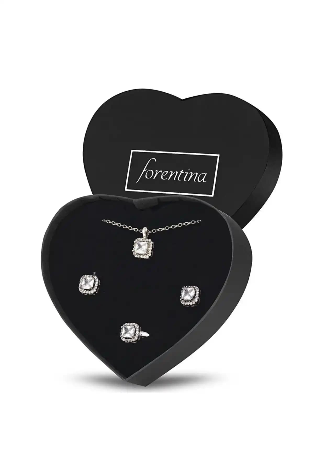 Forentina Gümüş Kaplama Tektaş Takı Seti Kadınlar İçin Şık ve Anlamlı Hediye Alternatifi