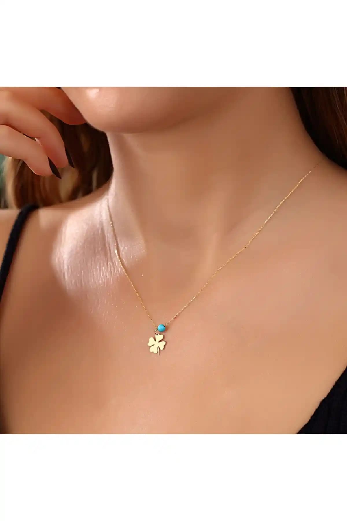 Glorria Kadın Altın Turkuaz Yonca Kolye SV0084 - Zarif ve Dayanıklı Takı Seçeneği