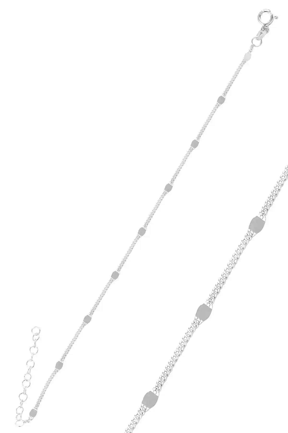 Gümüş Bileklik: Zarif ve Dayanıklı Tasarım ile Günlük ve Özel Kullanım İçin Mükemmel Parça