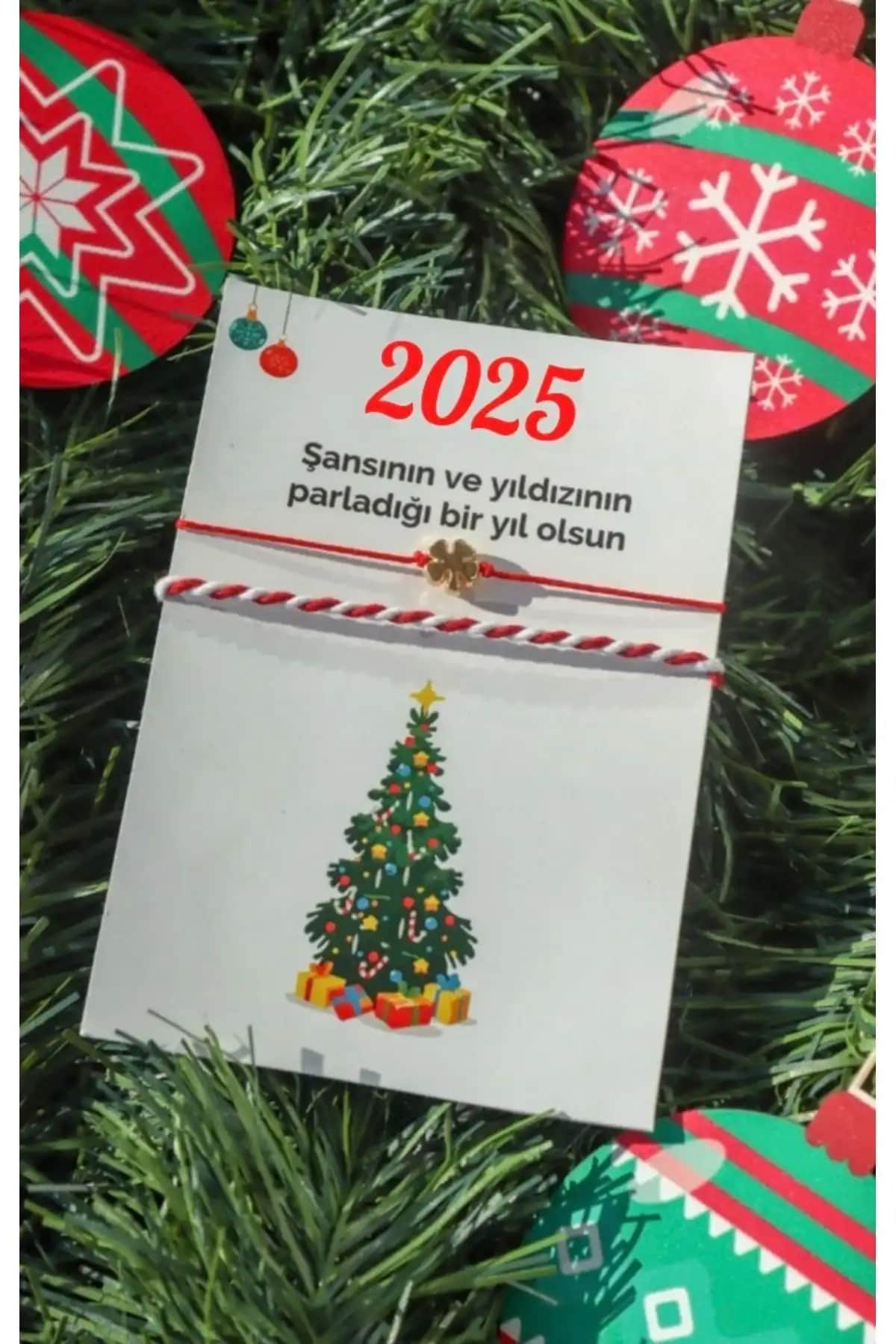 H Heroplez 2025 Yılbaşı Bilekliği: Şans ve Umudu Yansıtan Modern Takı Tasarımı