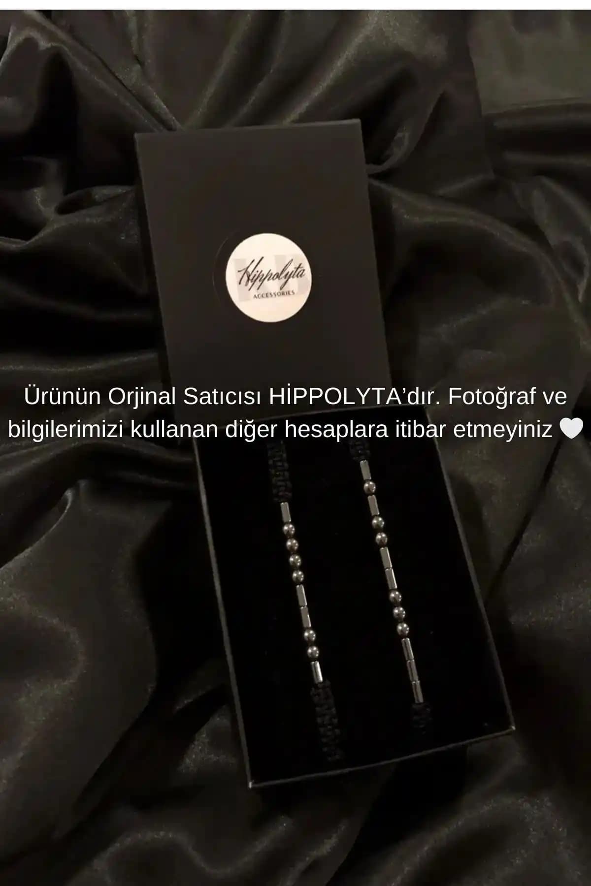 Hippolyta Mors Alfabesi ve Sacce Scarves&Accessories Bileklikleri Karşılaştırması