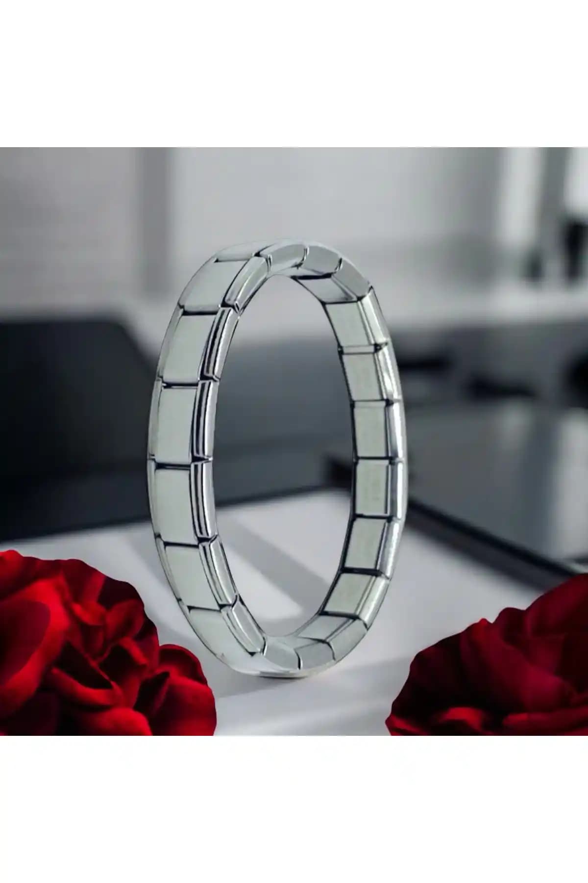 İtalyan Tasarımı Uniseks Çelik Bileklik Gümüş Renk Zarif ve Dayanıklı Tasarım